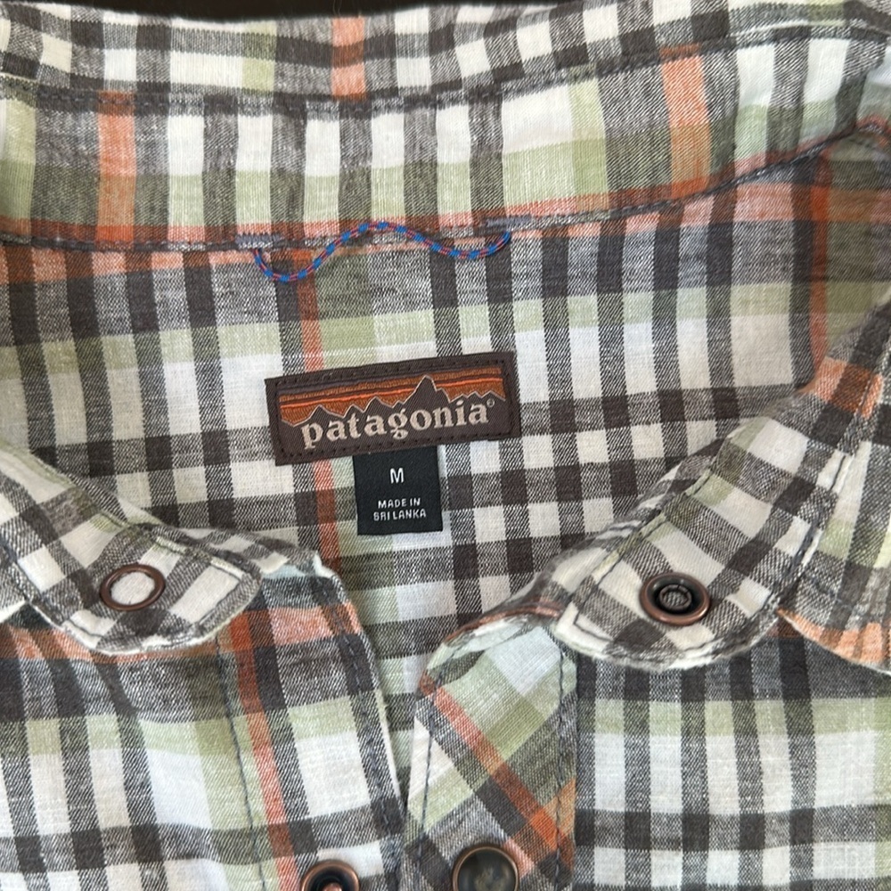 Patagonia Men's Long-Sleeved Western Snap Shirt Style #53330 - Picture 4 of 9